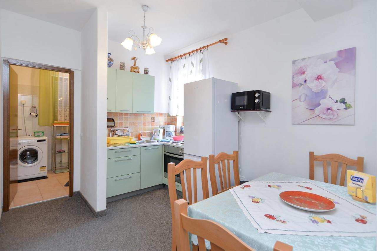 Apartments Anka 1223 Peroj Zewnętrze zdjęcie